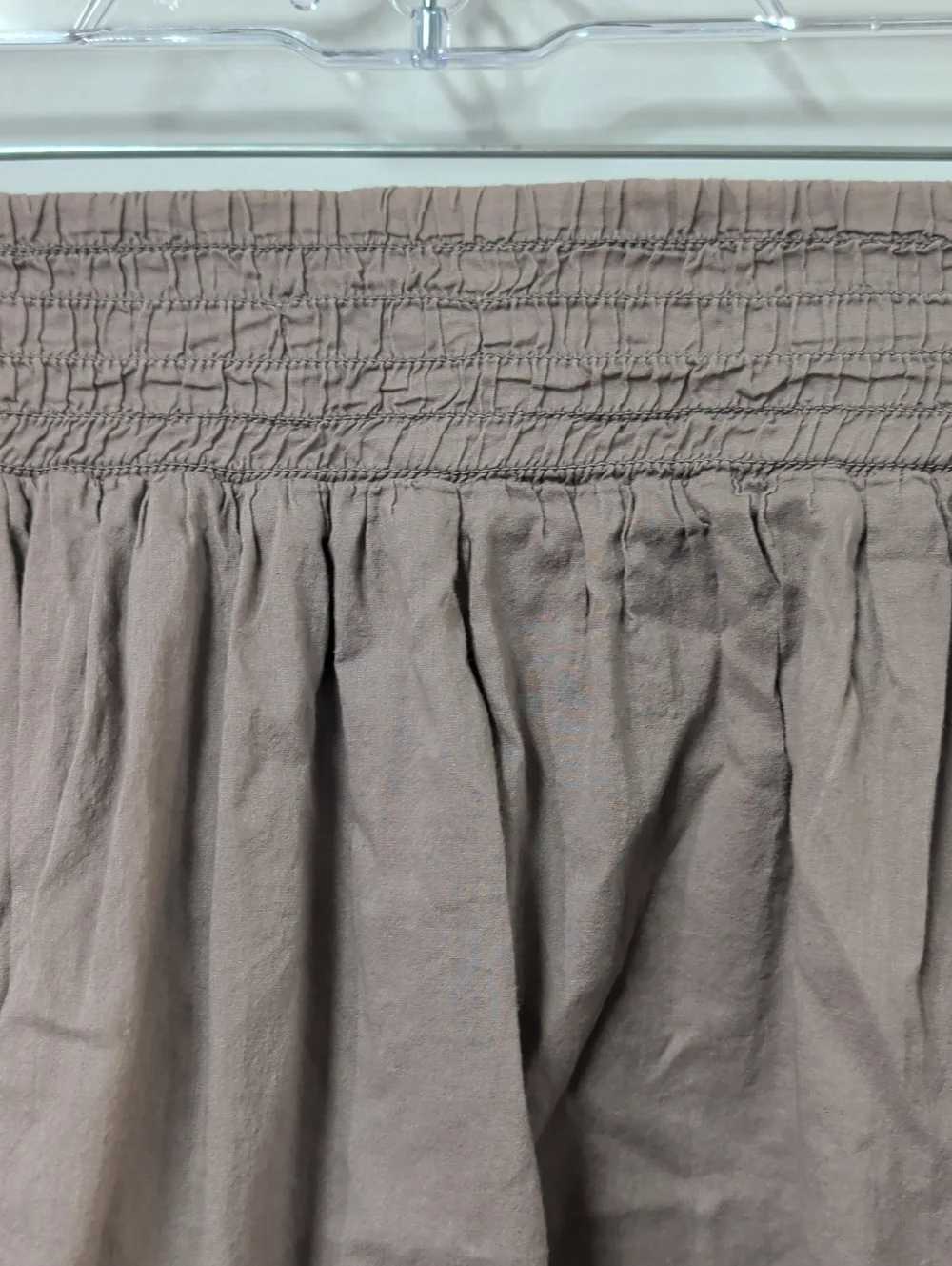 Banana Republic breezy lightweight